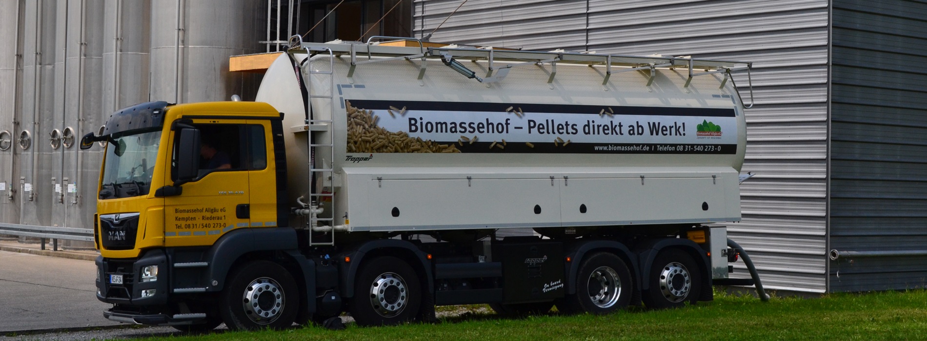 Pelletsfahrzeug Biomassehof Allgäu
